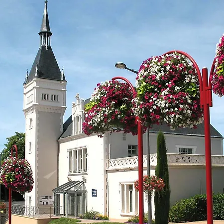 Maison Familiale Au Calme Avec Jardin Clos, Proche Thermes - Fr-1-489-563 別荘 Néris-les-Bains